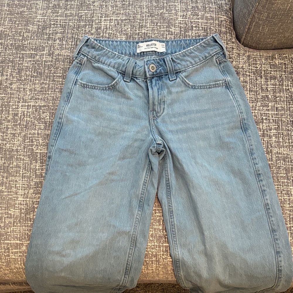 Hollister Women's Straight Leg Jeans in Light Blue